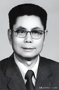 ​宫本言：黑龙江省人民政府原副省长