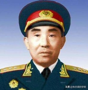 ​中央红军长征时，12个师的师长都是谁？55年分别授予了什么军衔？