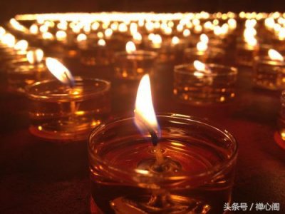 ​佛前供养插电莲花灯的功德（佛教常识供养之王）