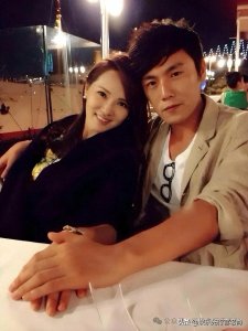 ​盘点那些鲜为人知的姐弟恋明星夫妻：有的年龄相差10岁！