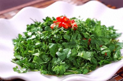 ​4种蔬菜被称为“高钙菜”，年龄越大越要多吃，健步如飞身体壮