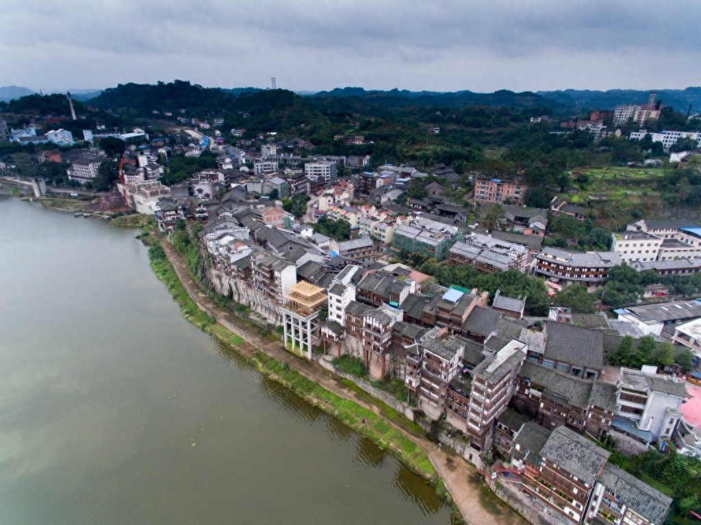 记住乡愁的安居古城