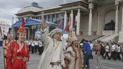 ​蒙古国和内蒙古的实力比拼：分道扬镳的内外蒙古，实力对比明显
