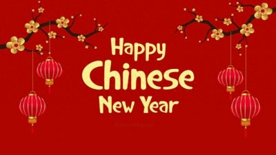 ​韩国春节放假3天到初二，他们也贴春联，不过是白色的