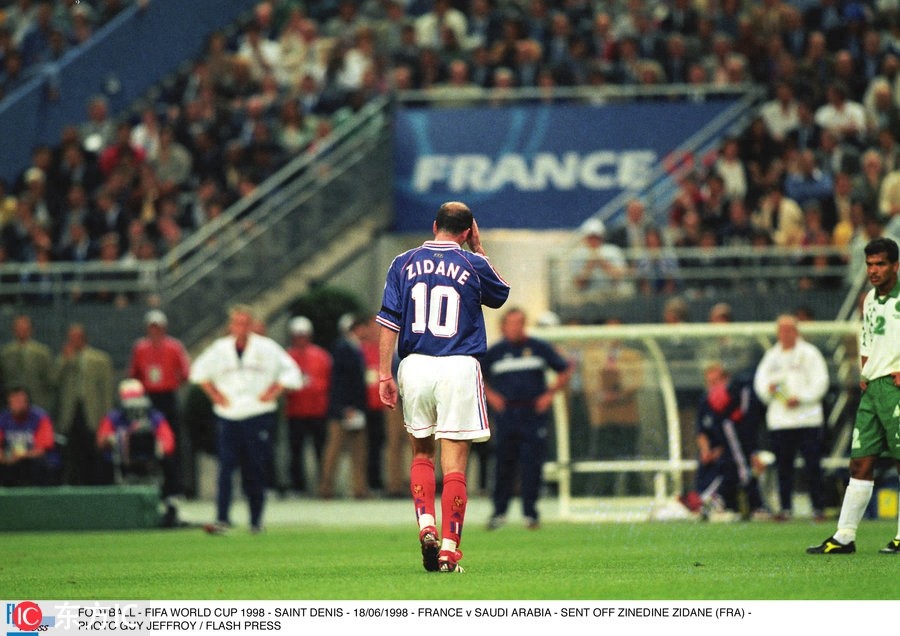 回顾法国队1998年夺冠之路 盼高卢雄鸡20年后重登世界巅峰