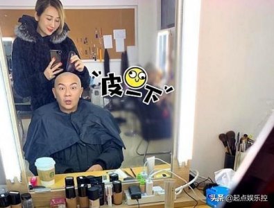 ​陈浩民被妻子剃光头，那卤蛋和那眼睛，远看以为是张卫健