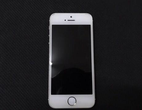 iphone5s还值不值得入手（599元买顶配版iPhone5s成色完美）(1)