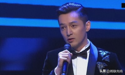 ​偶然看到胡歌和杨幂2009年的亲密照，秒懂真假情侣的区别