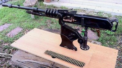 ​哈奇开斯重机枪：世界上第一款气冷重机枪，日本九二式的祖宗