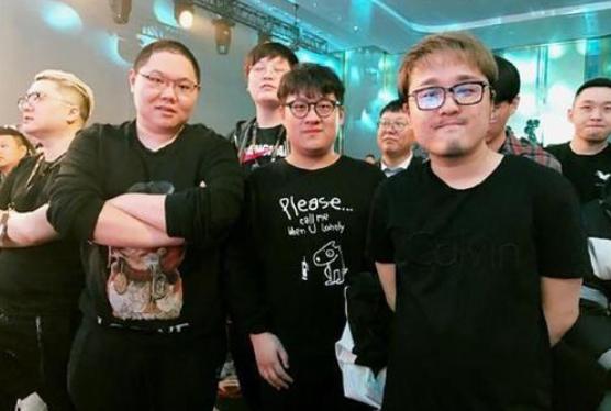 阿水离开ig了吗(笑笑爆出阿水和IG转会真实内幕)(2)