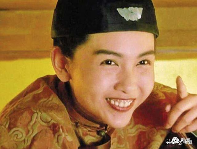 女明星其实也没几个天生丽质的（什么样的女明星才是又纯又欲又美的巅峰）(27)