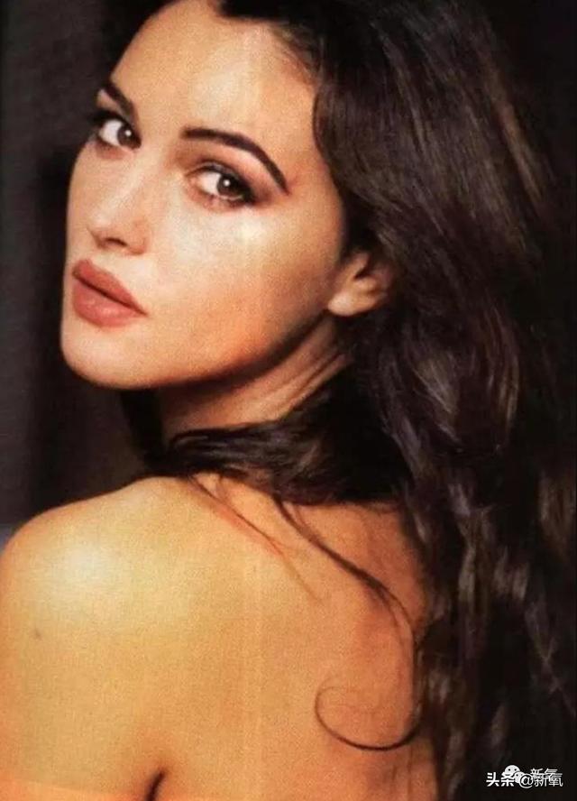 女明星其实也没几个天生丽质的（什么样的女明星才是又纯又欲又美的巅峰）(3)