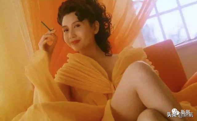 女明星其实也没几个天生丽质的（什么样的女明星才是又纯又欲又美的巅峰）(29)