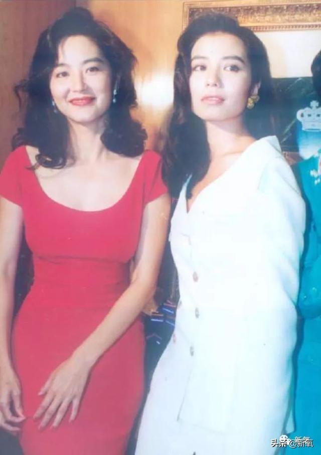 女明星其实也没几个天生丽质的（什么样的女明星才是又纯又欲又美的巅峰）(40)