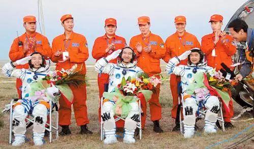 回顾2008年的大事(这些瞬间会让你泪流满面)(40)