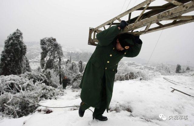 回顾2008年的大事(这些瞬间会让你泪流满面)(11)