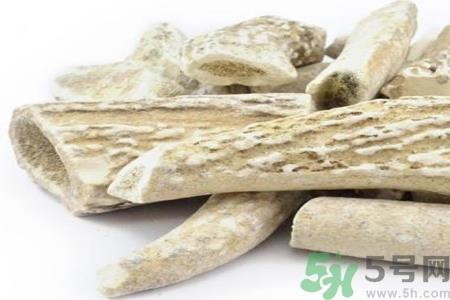 鹿角霜的药用价值是什么?鹿角霜的功效和作用 鹿角霜的药用价值是什么?鹿角霜的功效和作用