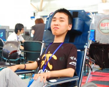 ​2013年5月6日：魔兽选手Space逝世