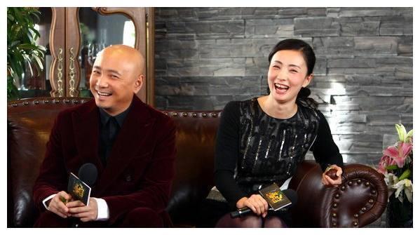 小陶虹和大陶红对比，年纪相仿长得也像，但是人生却有很大差距