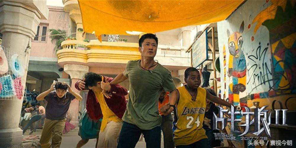 《战狼2》高清美图壁纸，坐等战狼2上映，加油硬汉吴京