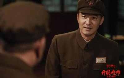 ​国家一级演员唐国强最新消息为电影《开国将帅授衔1955》奔波宣传