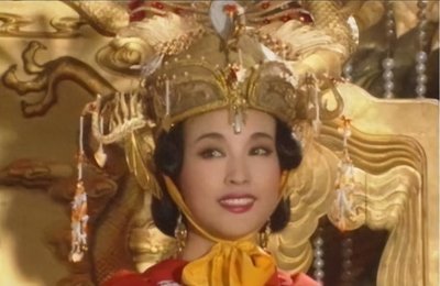 ​武则天一生造了20个字，19个被废除，现在字典上还能查到1个字？