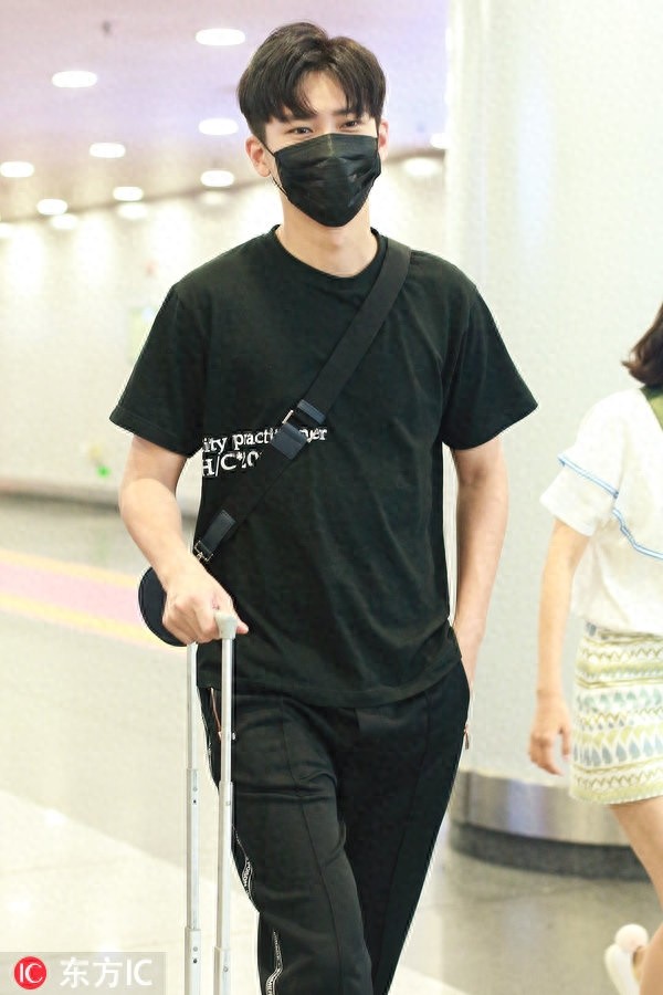 熊梓淇新剧与小9岁张子枫谈起恋爱，和00后有感情戏什么感觉？