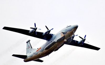 ​万人哀悼：贵州坠机牺牲的忠烈，祖国不会忘记你们！