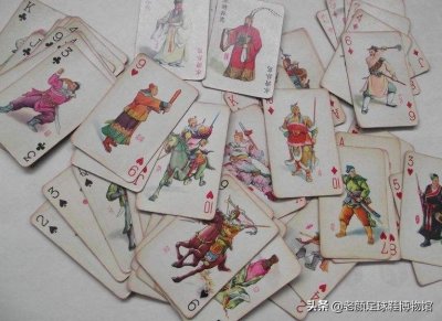 ​史上最全最细，盘点nike足球鞋35年推出的54款经典足球鞋和代言人