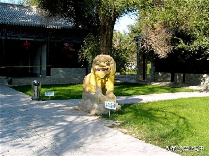 始于乾隆年的伊犁将军府，后来的林则徐、邓廷桢也留下业绩