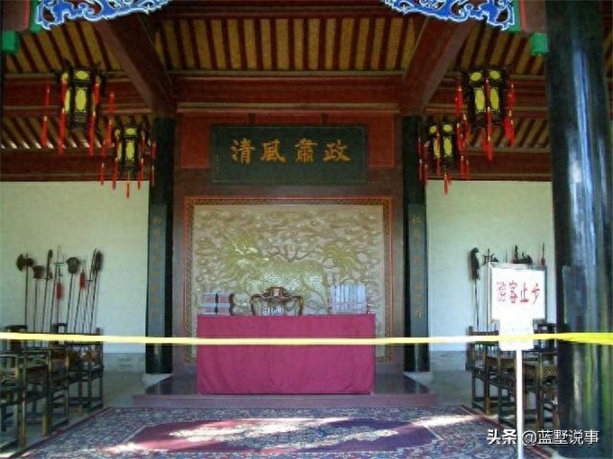 始于乾隆年的伊犁将军府，后来的林则徐、邓廷桢也留下业绩