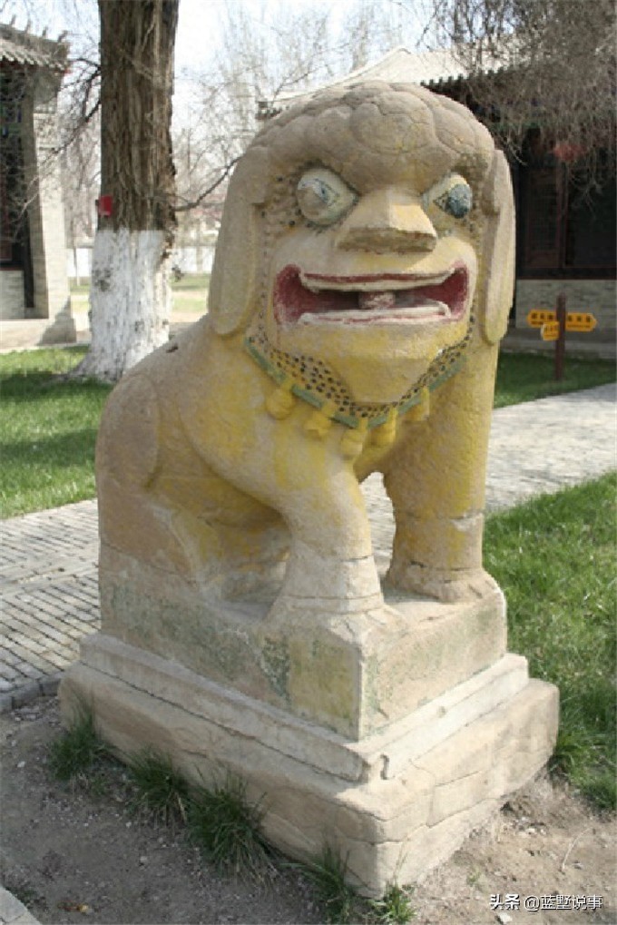 始于乾隆年的伊犁将军府，后来的林则徐、邓廷桢也留下业绩