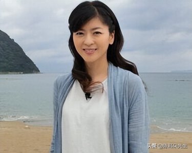 ​中山忍：我走进法庭，和李连杰对视了5秒，就知道他是正人君子