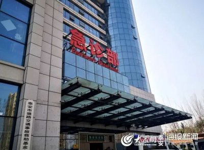 ​15岁少年殴打疫情防控人员致其死亡！警方通报：打人者已被控制