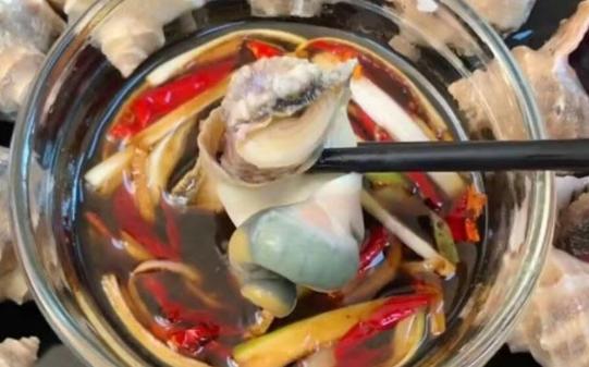 吃海螺时，千万要留意这几个部位，很多人都分不清，还傻傻吃得香