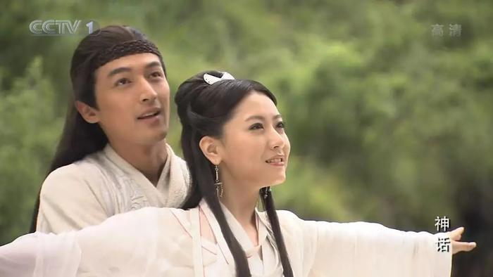 34岁的白冰自爆离婚后崩溃大哭：当红时隐退生子的京城四美之首，如今却...