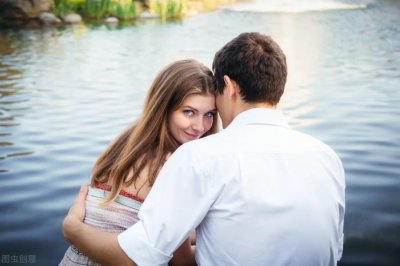 ​男人主动吻你是什么意思，男人吻你哪里代表不同的爱