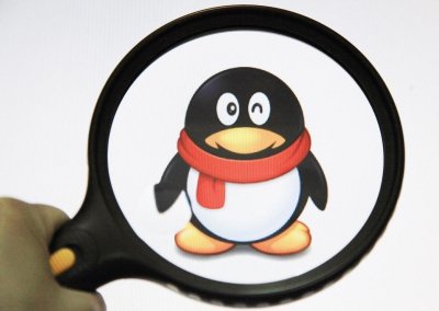 ​QQ头像可以戴圣诞帽啦！上一秒@下一秒戴上，不信你去试试