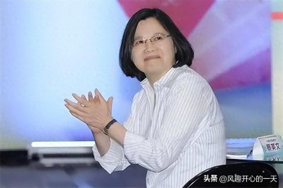​原来，蔡英文这个固执的台湾老太婆，未婚不育是有原因的！