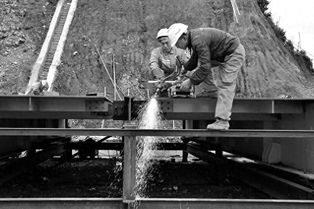 图说云南旅游新地标普立——普立大桥的建设历程