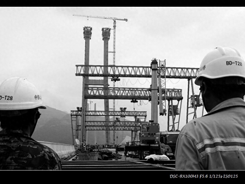 图说云南旅游新地标普立——普立大桥的建设历程