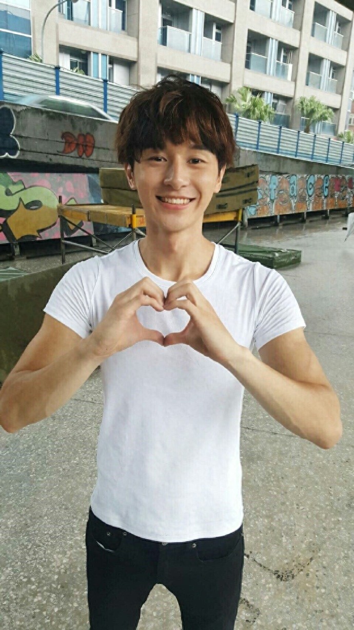 新晋小鲜肉张轩睿，阳光帅气大男孩~