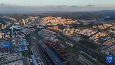 ​绥芬河铁路口岸：中欧班列“东通道”